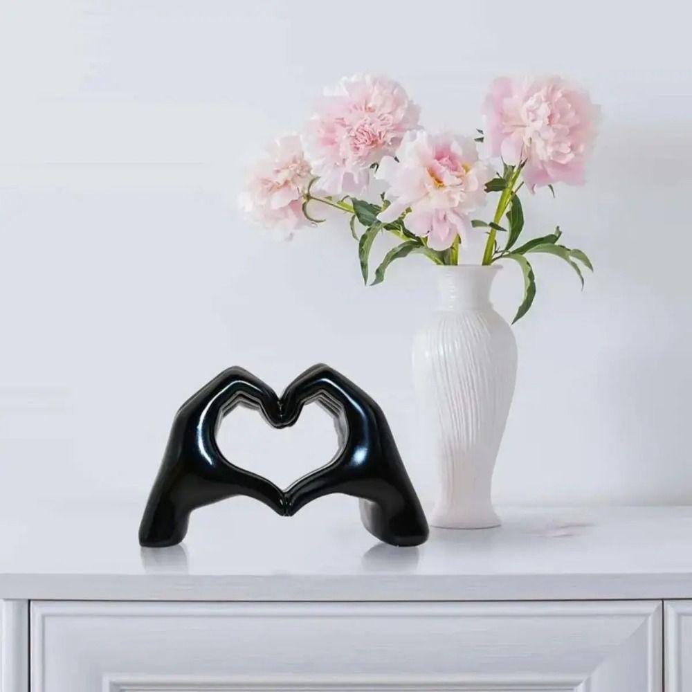 Resin Sculpture Figurines Art Crafts Desktop Ornament Nordic Love Gesture Statues  Office Home