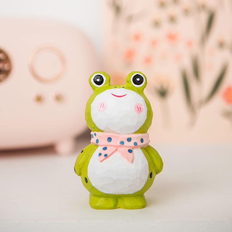 Wooden Frog Decorative Sculpture Handcrafted Gift For Home Decor And Collectors