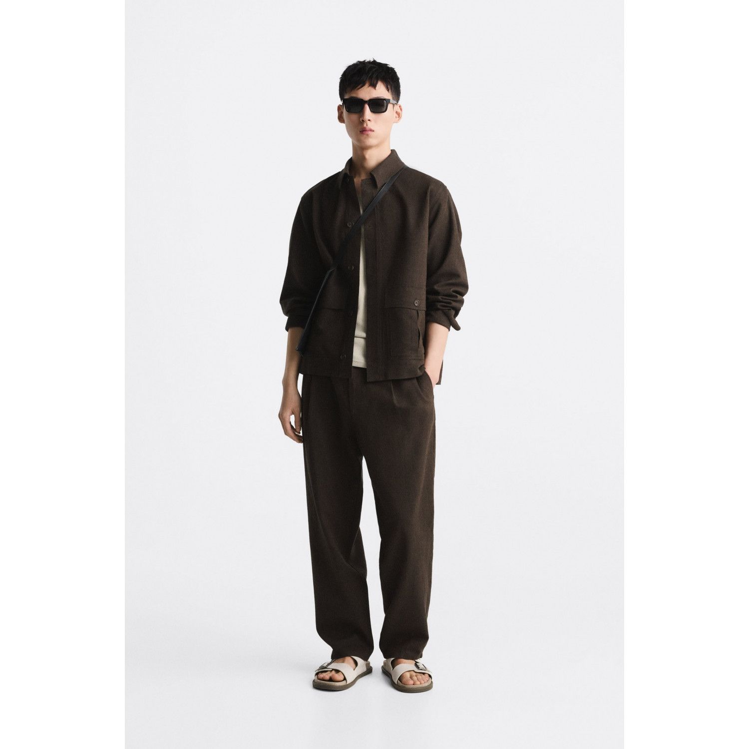 

LINEN AND COTTON PLEATED TROUSERS
