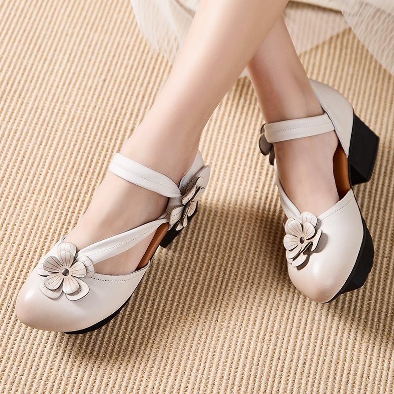 Fashion GKTINOO 2025 New Women Sandals Summer Genuine Leather Flowers Handmade Sandals Retro Style Round Toe Middle Heels Women's Shoes