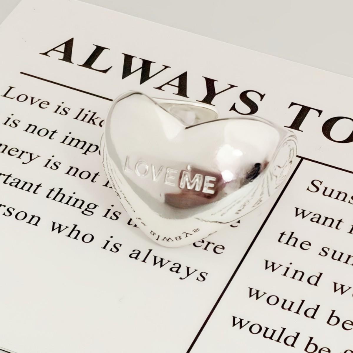

Korean Style 3D Love Heart Adjustable Ring for Women – Retro Fashion Letter Hip Hop Index Finger Ring
