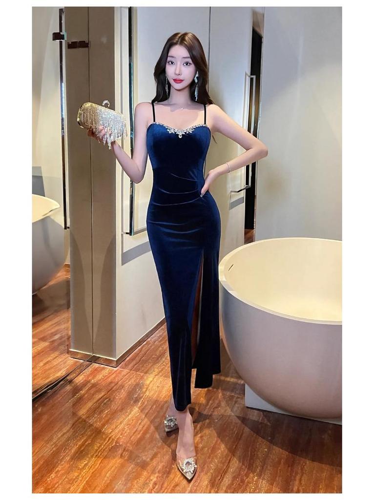 Gold Velvet Rhinestone Evening Gown for Women with Waist-Cinching Slim Fit and Split Strap Design