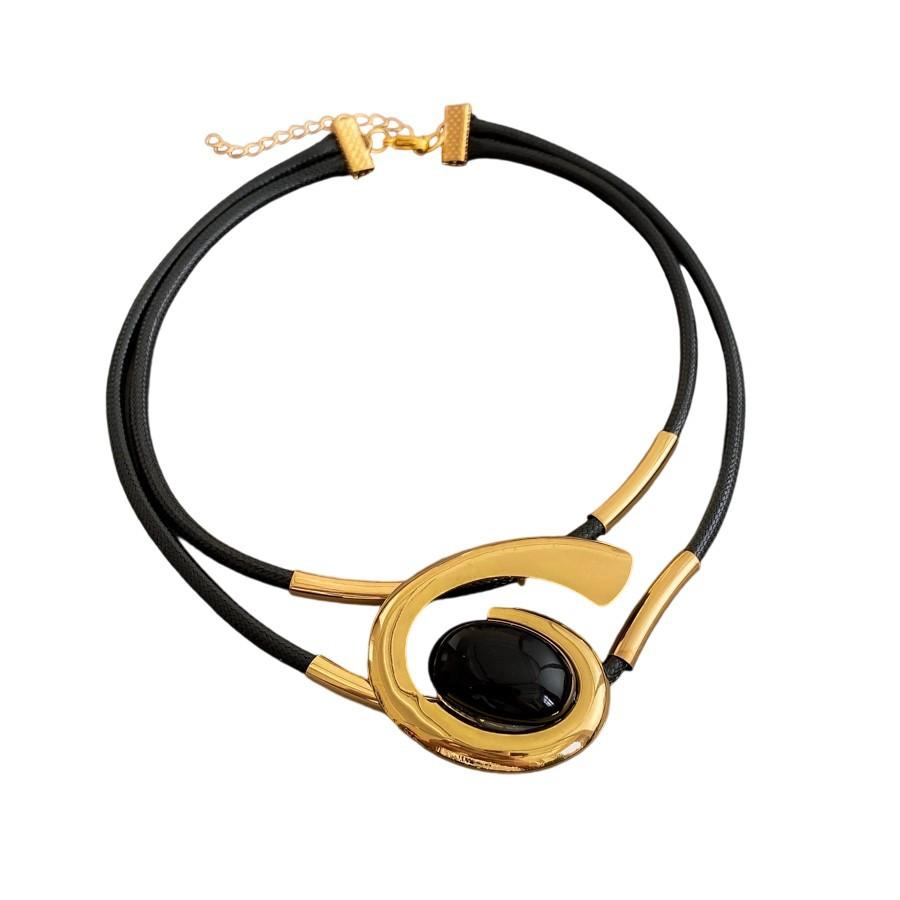 Oval Spiral Double-layer Earrings Necklace, Simple and Fashionable Collarbone Chain Design Sense, Niche Jewelry Set for Women