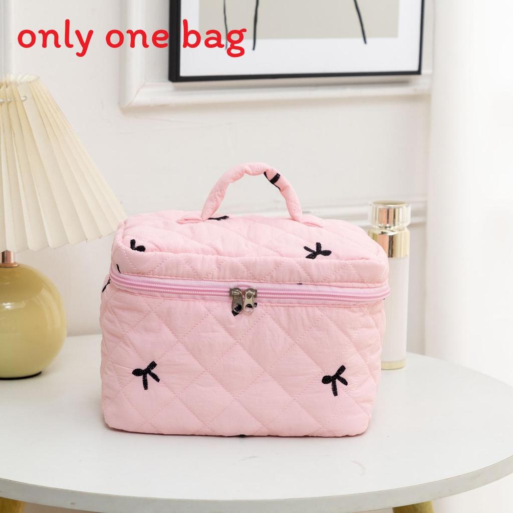 

Floral Embroidered Bow Makeup Bag Large Capacity With Carry Handle For Daily Use рожевий