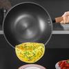 Wok-Pfanne, 12,5-Zoll-Eisen-Woks mit flachem Boden, Woks und Bratpfannen mit Deckel, Wok aus Karbonstahl, passend für alle Herde