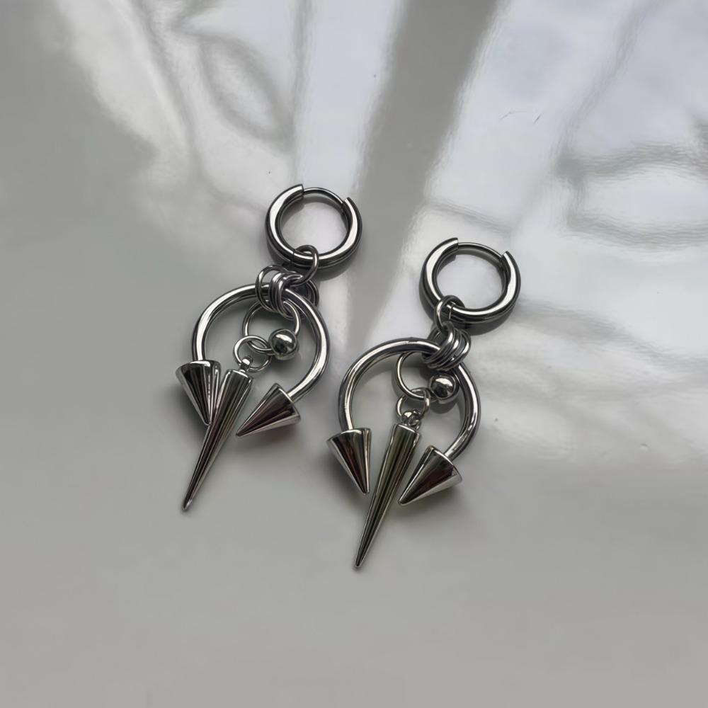 Goth Punk Stainless Steel Triple Cone Spike Rivet Huggie Hoop Earrings for Men Women Dangle Earrings Fashion Streetwear Jewelry