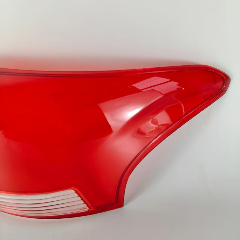 Compatible Rear Tail Light Cover for Mitsubishi Outlander 16-21 Models (Brake & Turn Signal).