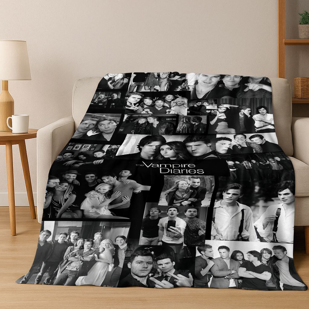 26 Stil The Vampire Diaries Damon Salvatore Flanelldecke, Warme und Gemütliche Weiche Überwurfdecke für Zuhause Schlafzimmer Bett Sofa Abdeckung
