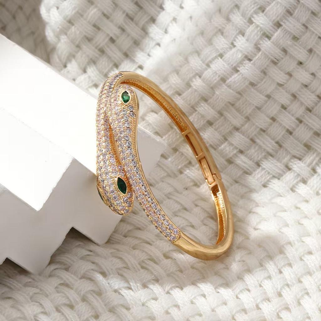 Bracciale Esotico a Forma di Serpente a Due Teste, Accessorio da Mano Versatile alla Moda per Donna, Lusso Leggero