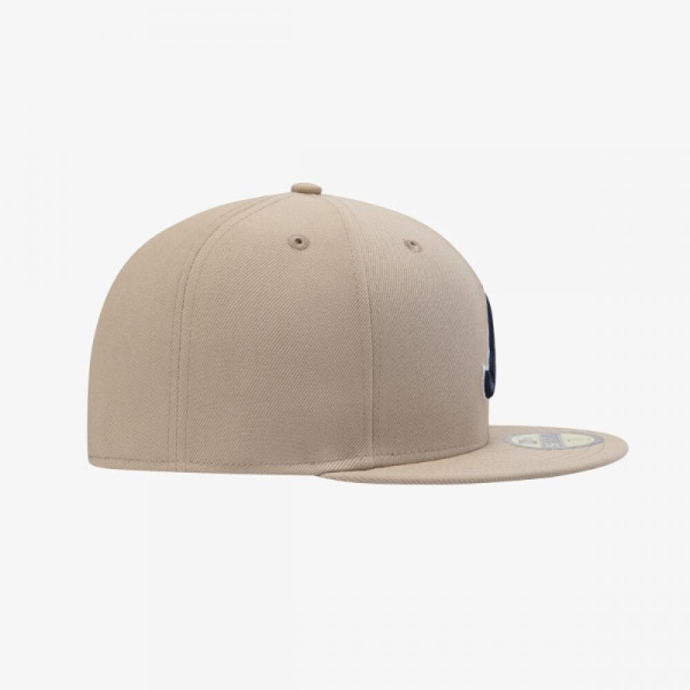 New Era Fitted Cap Atlanta Braves Outline Camel