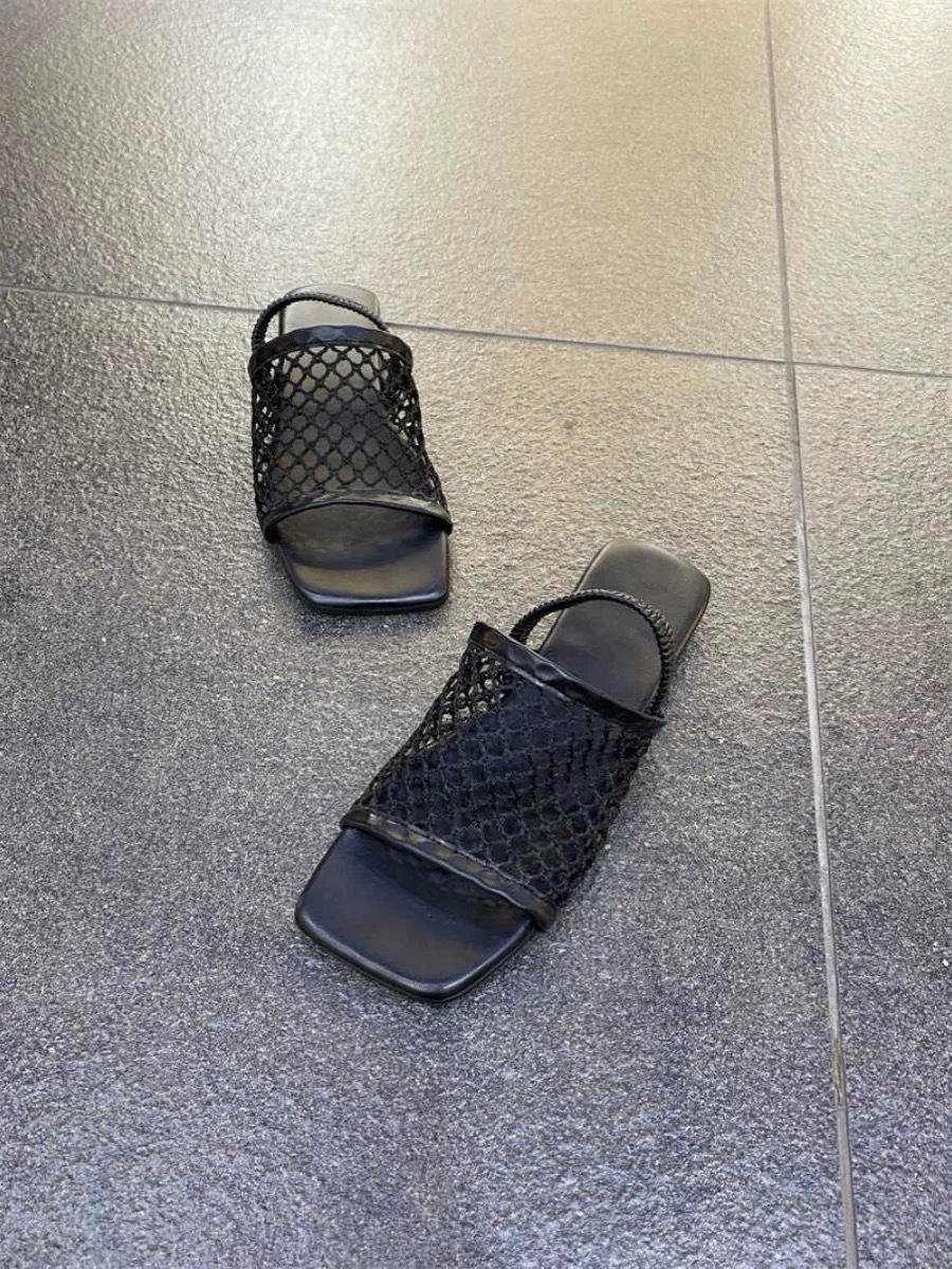 

Sheepskin version~ Korean fishing net surface square head open-toed sandals women s summer 2025 new one-word flat-bottomed cool slippers outer wear 40 чорний