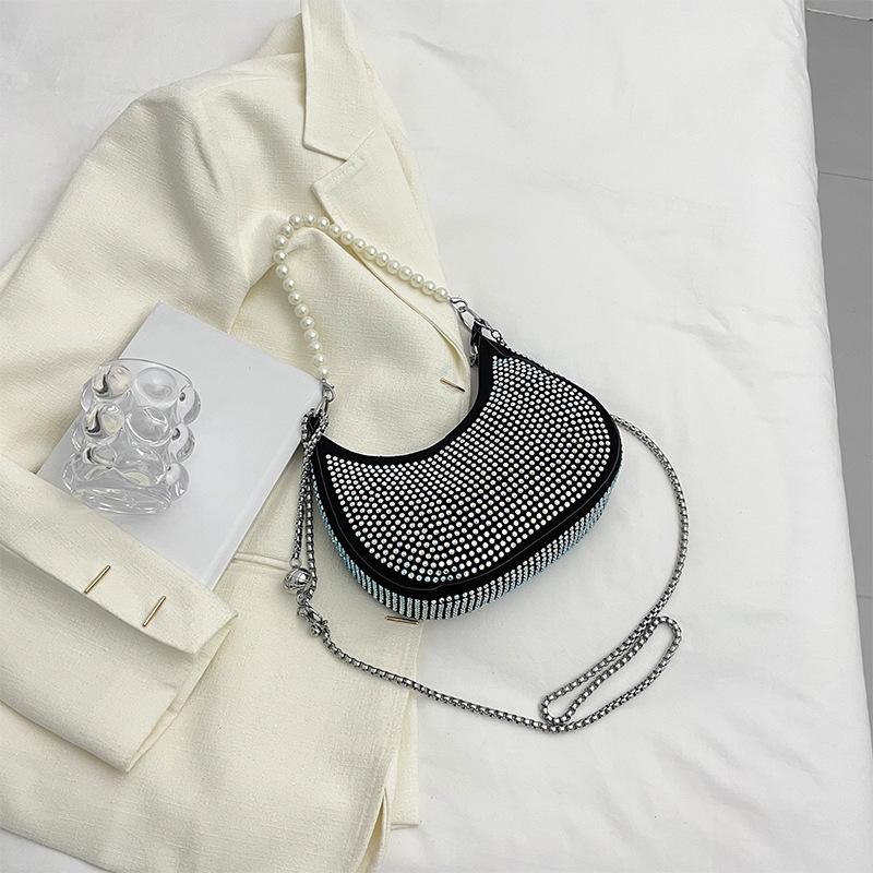 

Hot diamond fashionable and simple, this year s popular shoulder bag women s small square bag 2025 spring and summer new chain messenger bag різнокольоровий