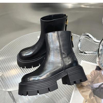 2024 Herbst/Winter Neue Lässige Koreanische Ausgabe Dicke Sohle Dicker Absatz Kurzer Schaft Mode High Heel Lederstiefel