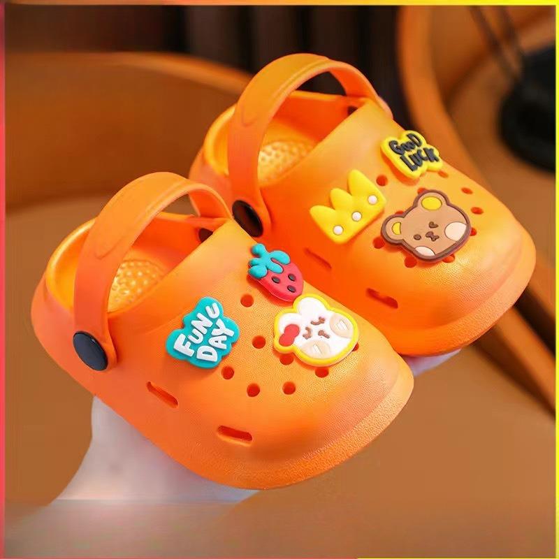 

Детские тапочки летние мальчики и девочки мультфильм милые нескользящие туфли крутые тапочки 34-35 оранжевый