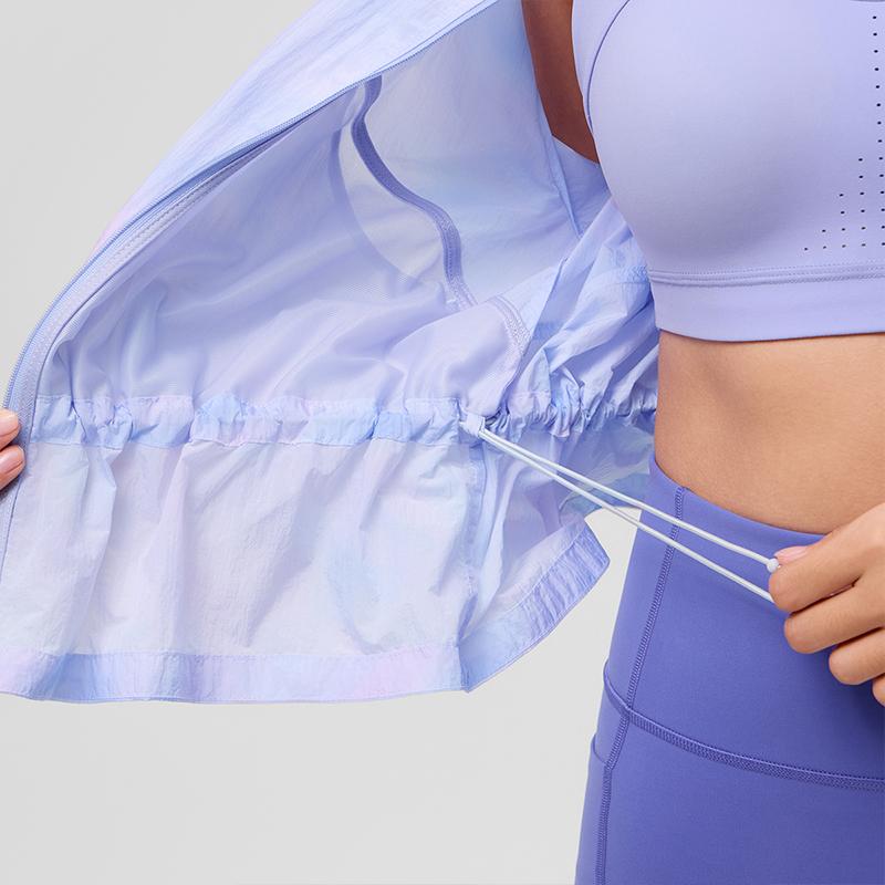 Saucony Logo Sun Protection UV40 Lightweight Woven Hooded Loose Jacket Women Jacket Blue Purple Ombre SC1249124A-PR62