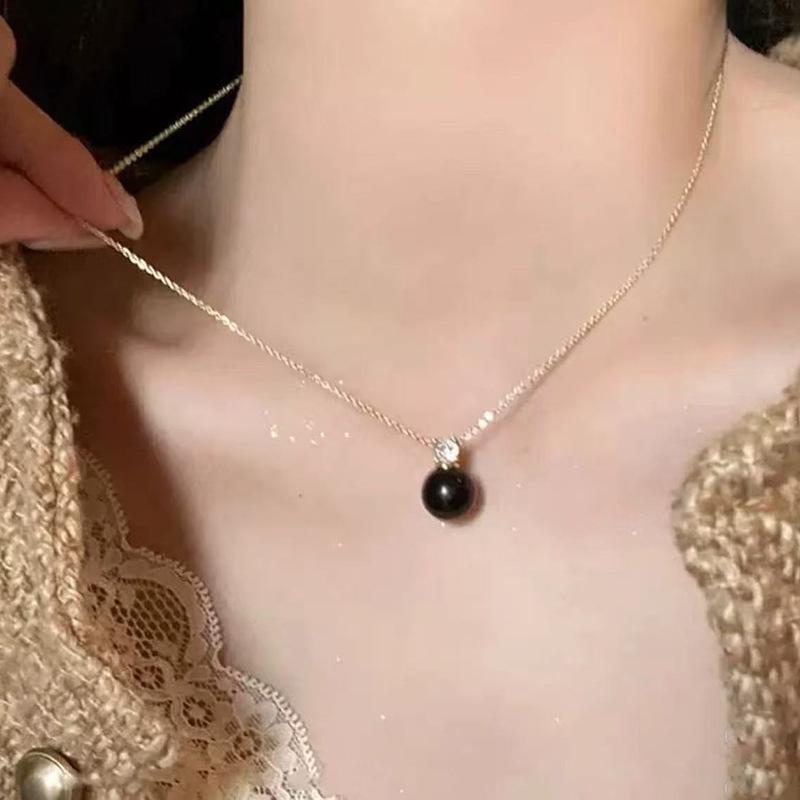 Elegant Gold Beaded Necklace for Women - 2024 Clavicle Chain, Luxury Neck Accessory