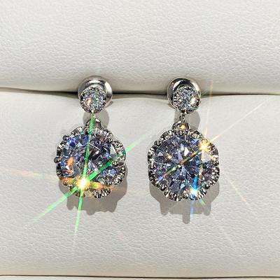 Orecchini Pendenti Delicati Huitan Carini Rotondi con Zirconia Cubica Sobri Semplici Orecchini Indossabili Ogni Giorno per Ragazze Moda Versatili Gioielli per Orecchie per Donne