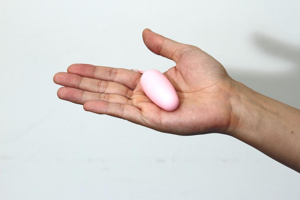 JAPANTOYZ ~Love&Leaf~ nemo Neo Wireless Remote Control Vibrator Pink