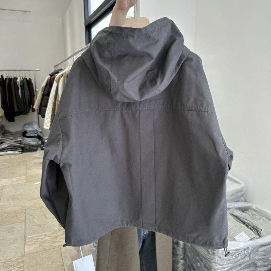 Spring Windproof Women's Loose Ski Jacket: Trendy Versatile Outerwear