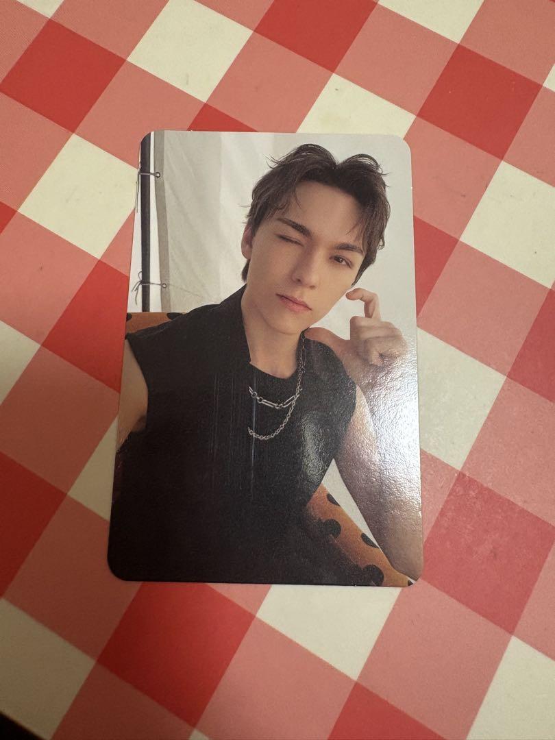 

[USED] SEVENTEEN SPILLTHEFEELS Vernon Bononi Bonona Trading Card