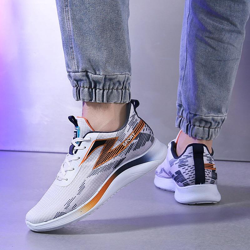 New lightweight season breathable mesh casual sneakers comfortable soft sole soft sole running dad shoes dad shoes