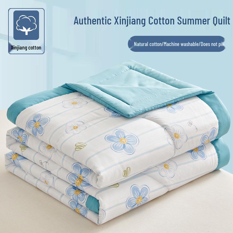 Xinjiang Cotton Summer Air Conditioning Quilt, Machine Washable Thin Quilt for Dormitory, Ideal for Students