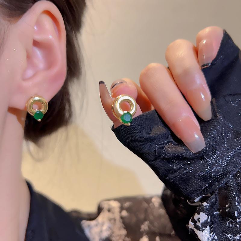 Korea Dongdaemun Emerald Zircon Stud Earrings Women's Simple Niche Temperament Circle Earrings Retro Fashion Ear Jewelry