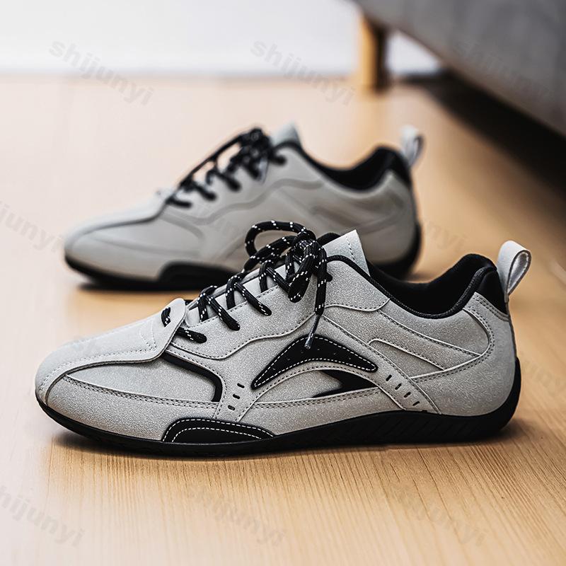 

Модная мужская ретро спортивная повседневная обувь на плоской подошве с мягкой подошвой удобная 2025 новая весенняя сетчатая дышащая универсальная на шнуровке 44 серый