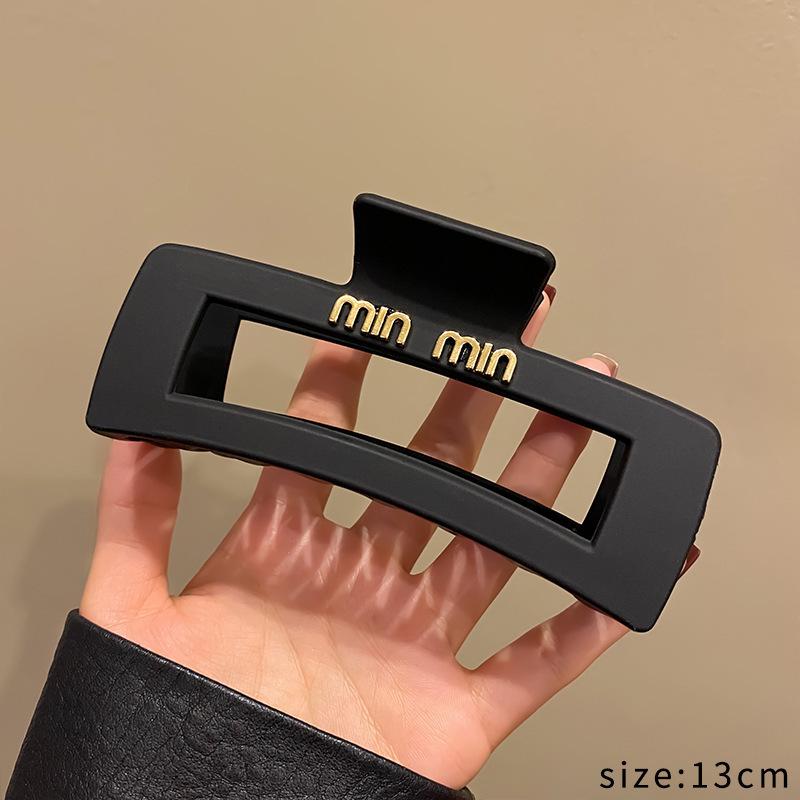 Großer französischer Retro-Klammer-Haarclip für elegante Damenfrisuren.