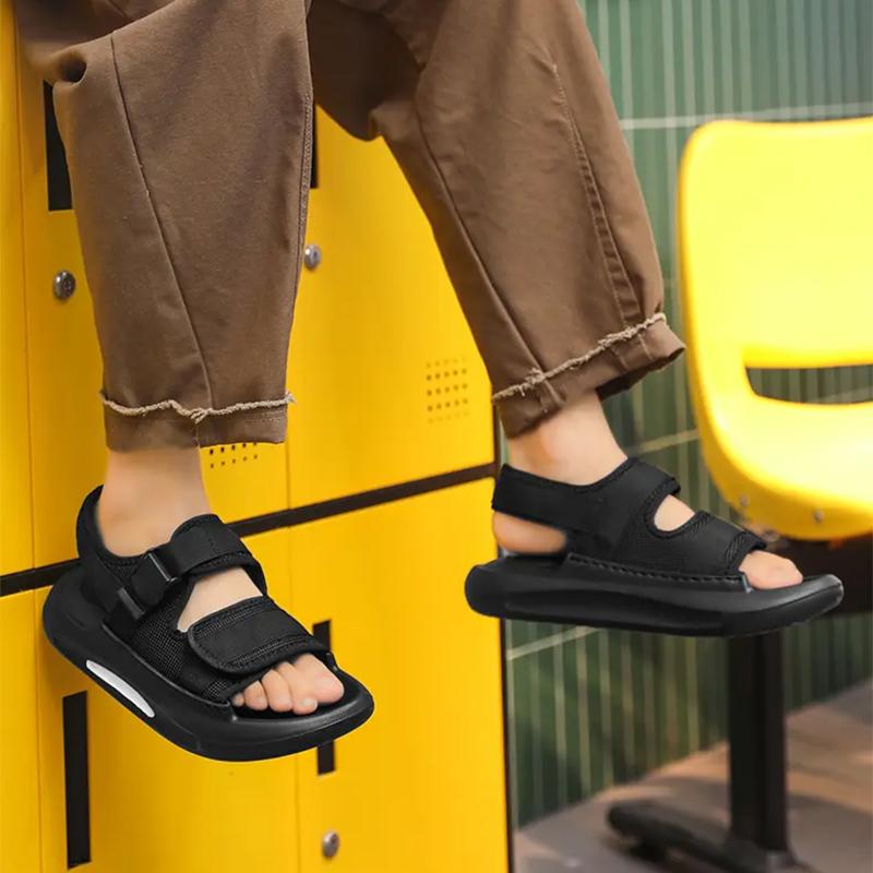 Summer Men Sandals Casual Slippers Waterproof Oilproof Nurse Chef Shoes Breathable Lightweight Garden Sandals Beach Aqua Shoes