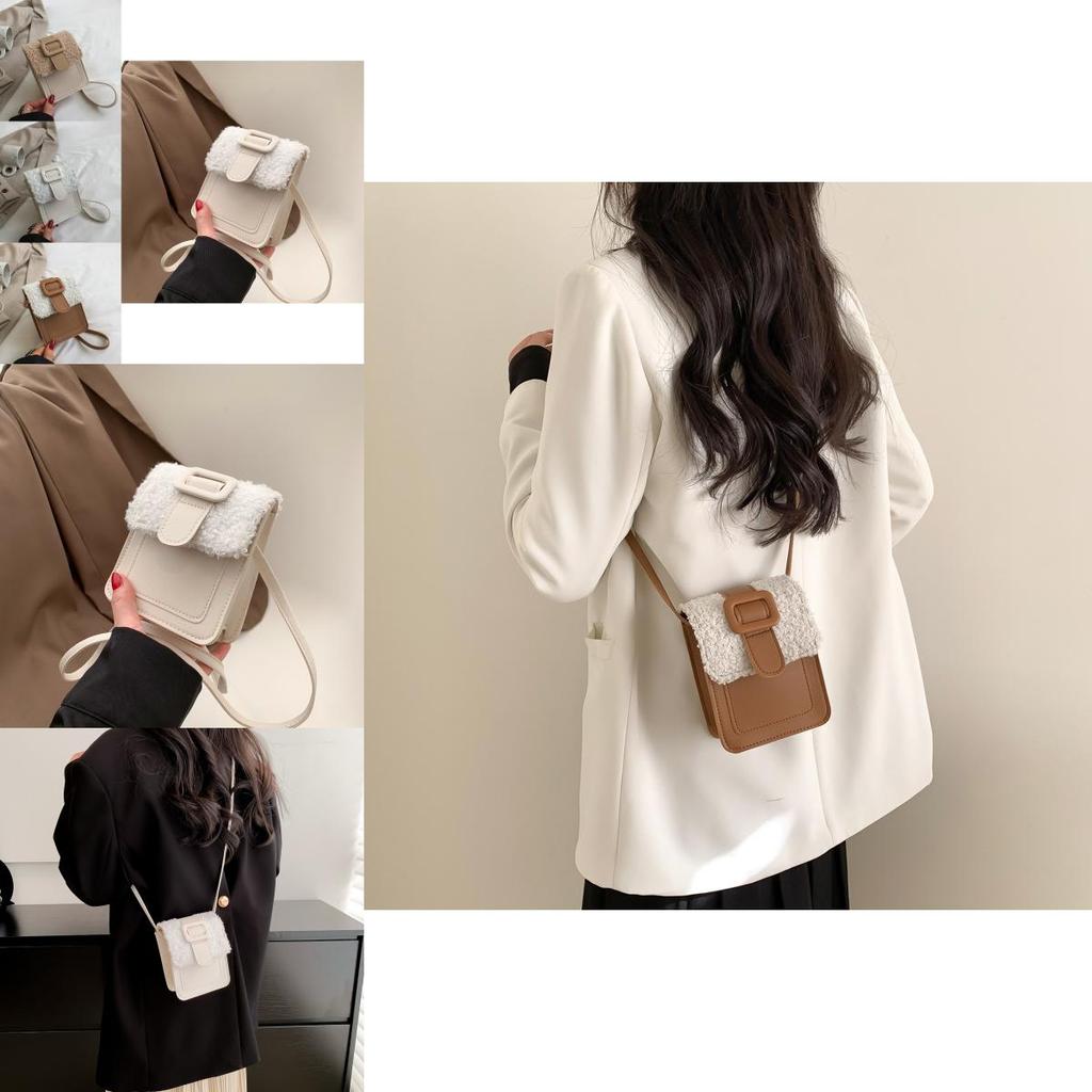 Fashionable Minimalist Women's Bag 2023 Spring New Cute Portable Phone Bag Chic Shoulder Crossbody Bag