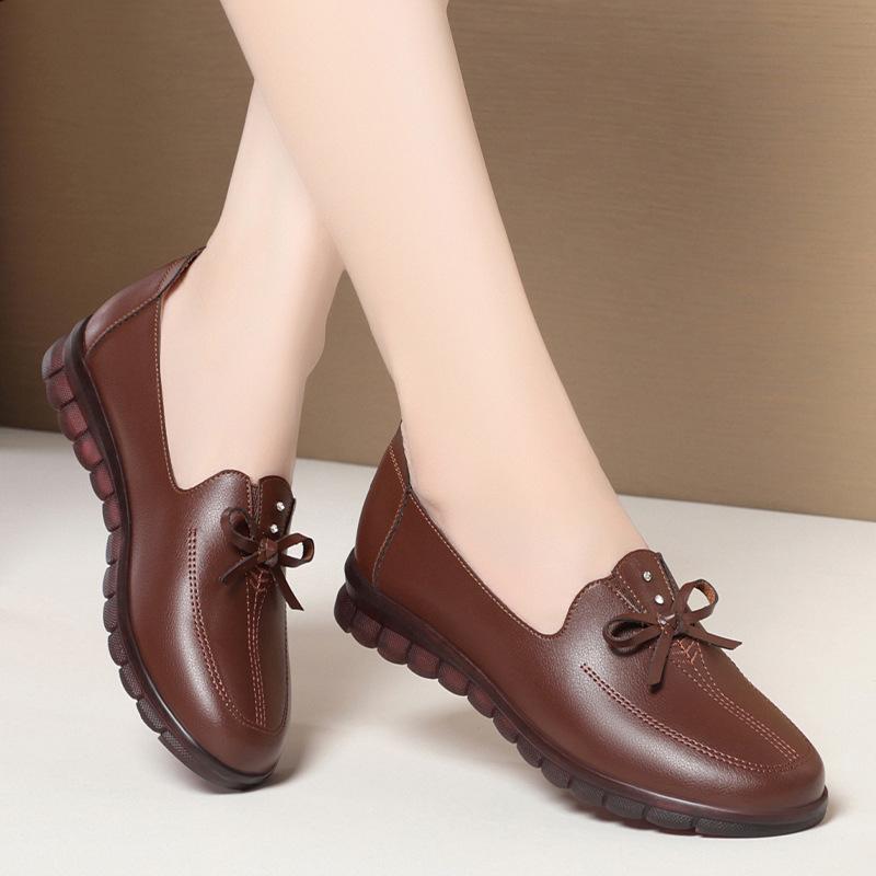 2025 Весна Осень Новые Женские Туфли Мокасины Танкетка Мягкая Подошва Кожа Удобные Дышащие Средний Каблук Мода Ретро 35Foot225cm 2978₽