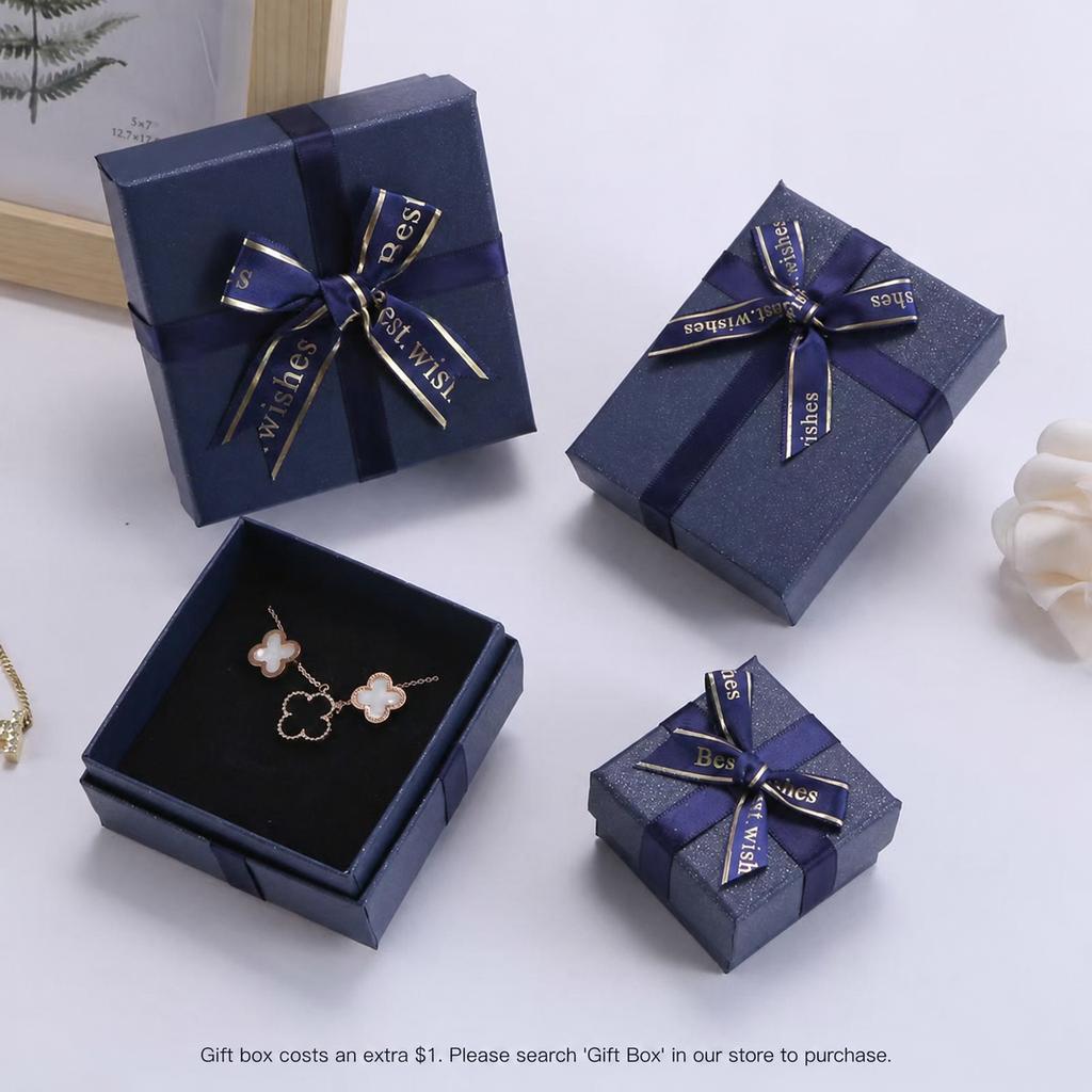 Gold Hollow Heart Titanium Steel Necklace for Women Elegant Commuter Luxury Sweet Fashion Jewelry Accessories
