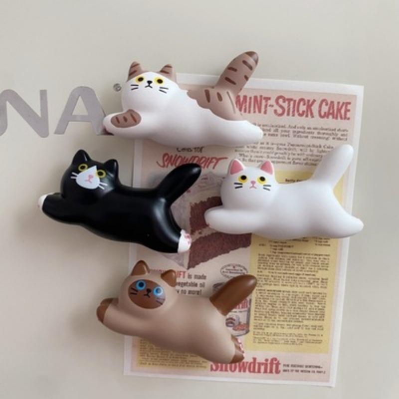 Running Cat Magnet Fridge Sticker Fuuny Cute Cartoon Fridge Sticker Decor Kawaii Animal Refrigerator Home Decor Kitchen Ornament