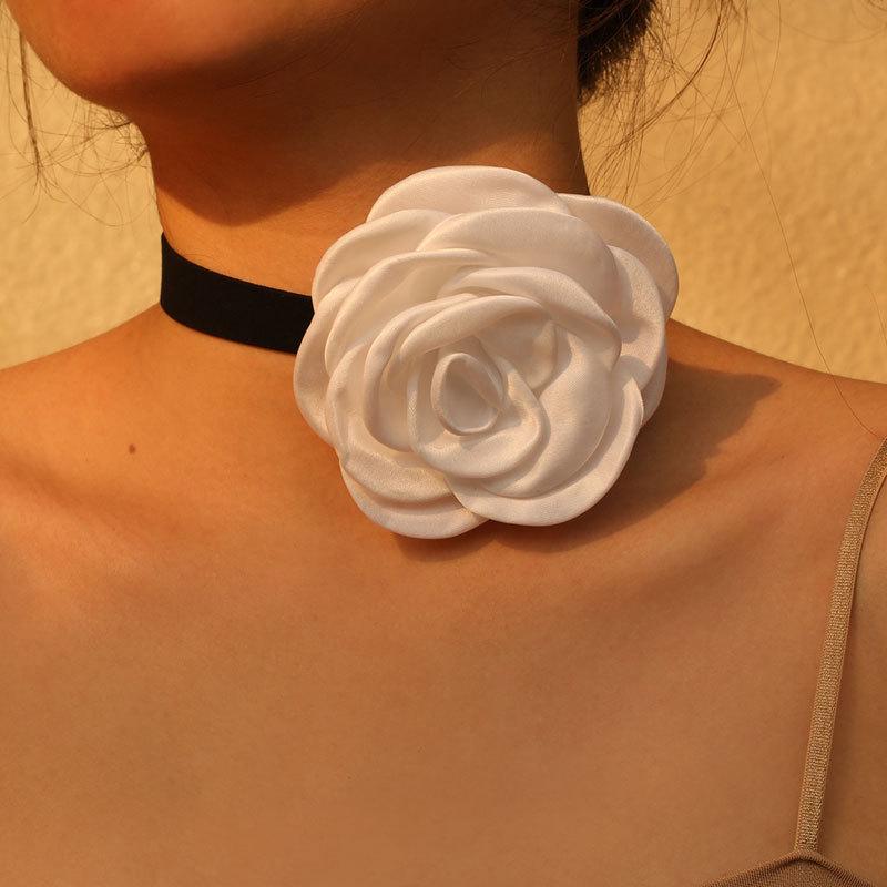 Korean Handmade Fabric Flower Choker Necklace