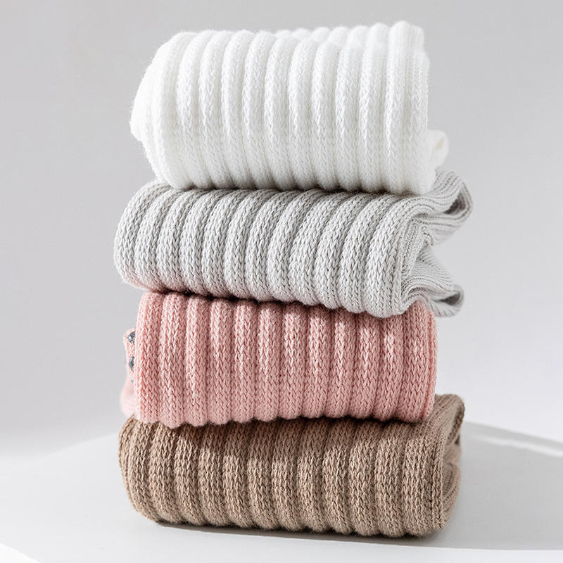 1Pair Women Yoga Pilates Socks with Grips Non Slip Sports Indoor Fitness Socks Professional Calf Socks for Ballet Dance