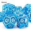 7-teiliges blau-weißes rotierendes Zyklon-Metallwürfel-Set aus hohlen Metall-Polyeder-Würfeln, geeignet für Rollenspiele, RPG-Brettspiele, Kartenspiele