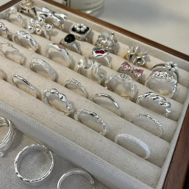 Pure Unique S925 Silver Geometric Design Ring Chic Accessory For Stylish Women