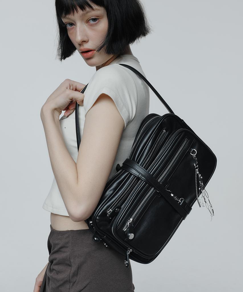 Romantinuer Layer Multi-Pocket Bag (Black)