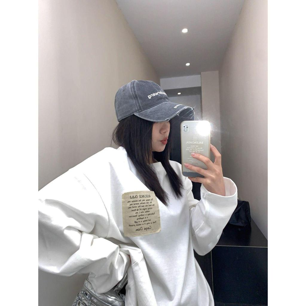 2025 New Arrival: European-Style White Long-Sleeve Women's T-Shirt, Mid-Length Loose Fit, Pure Cotton Base Layer for Autumn/Winter