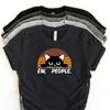 Ew People Cat T-Shirt – Funny Antisocial Graphic Tee – Sarcastic Cat Lover Shirt for Men & Women – Introvert Gift T-Shirt