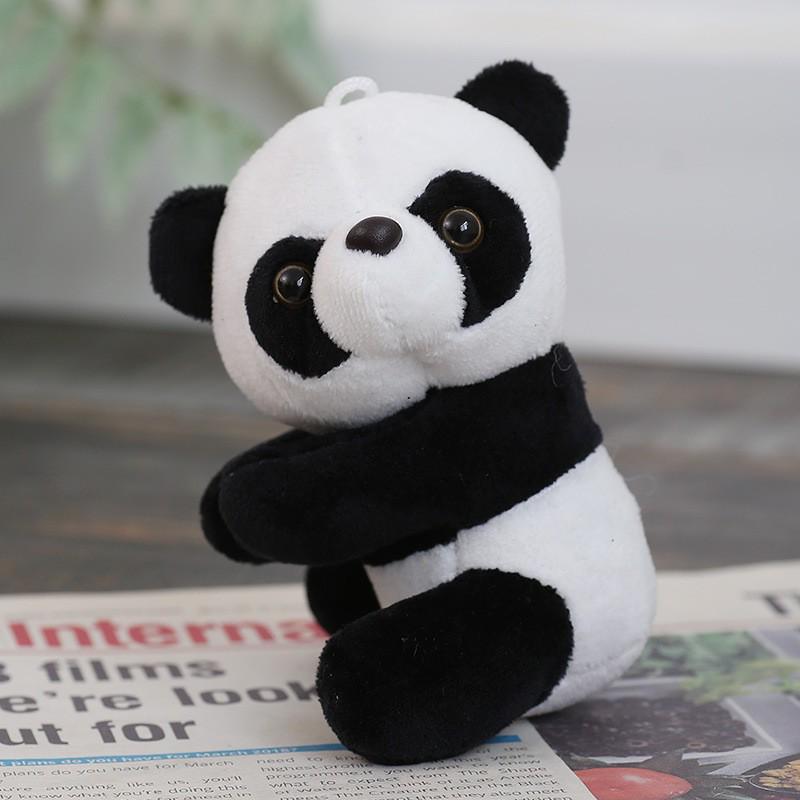 

Giant Panda Plush Toy with Clip-on Small Panda Charm for Home Decor 10cm Panda