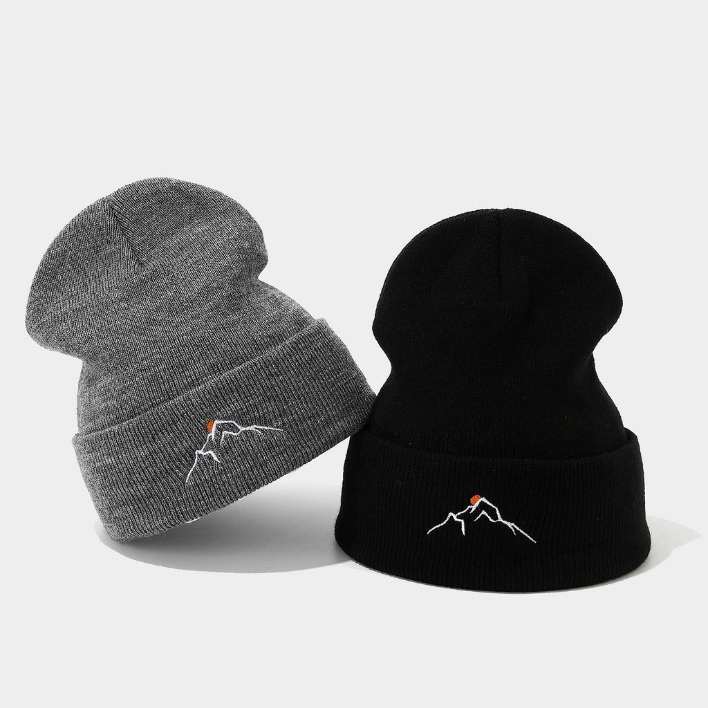 Hot Sale Sunset Mountains Embroidered Knitted Hat Winter New Men's and Women's Outdoor Leisure Sports Warm Stacking Hat