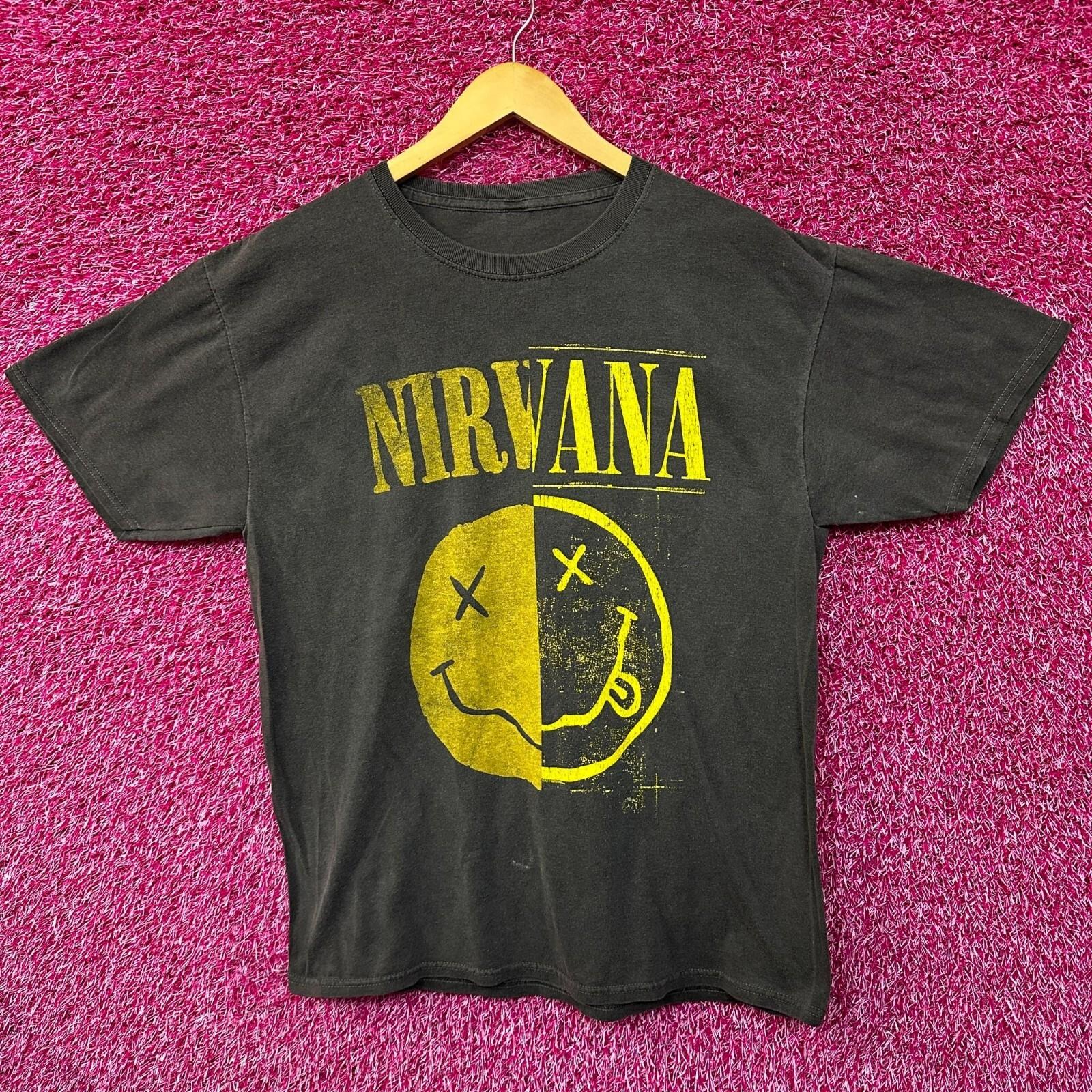Nirvana Never mind Smiley Grunge Tshirt size Large XL