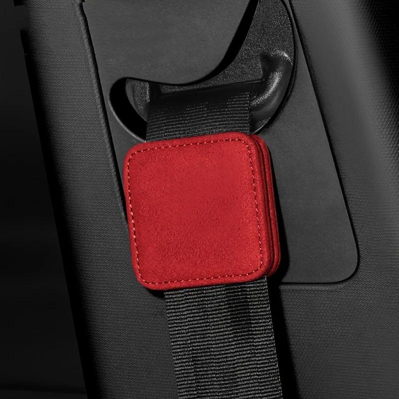 General Motors seat belt buckle with magnetic design,leather shoulder strap locator,easy to install adult car safety accessories
