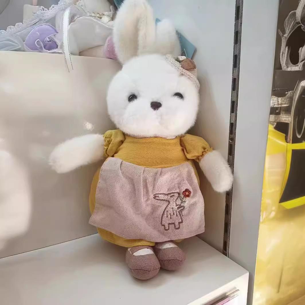

New couple rabbit plush case wearing skirt little white rabbit press rag doll girls children grab machine gift 28cm
