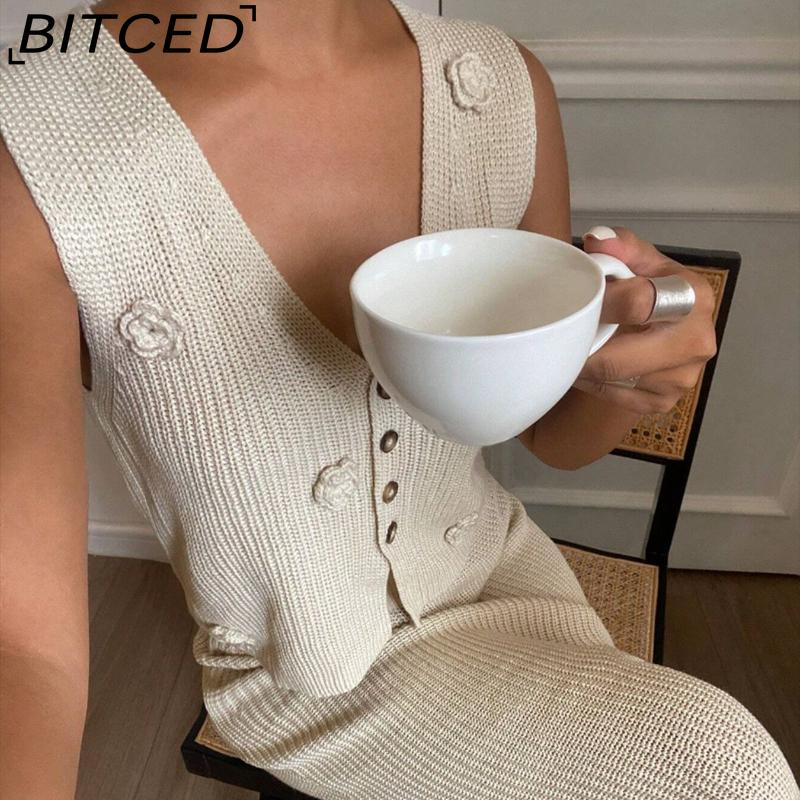 BITCED Spring/Summer 3D Floral Knit Waist-cinched Dress with Sleeveless Vest Top Two-Piece Set