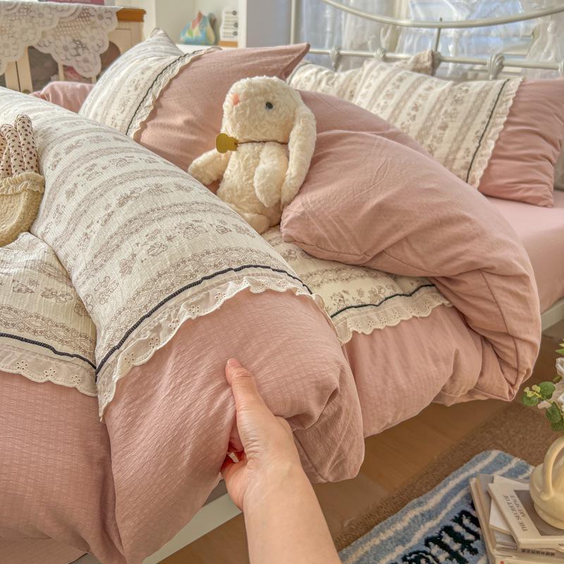 Korean Style Lace Skin-Friendly Double Layer Gauze Printed Bedding Set - Three or Four Pieces