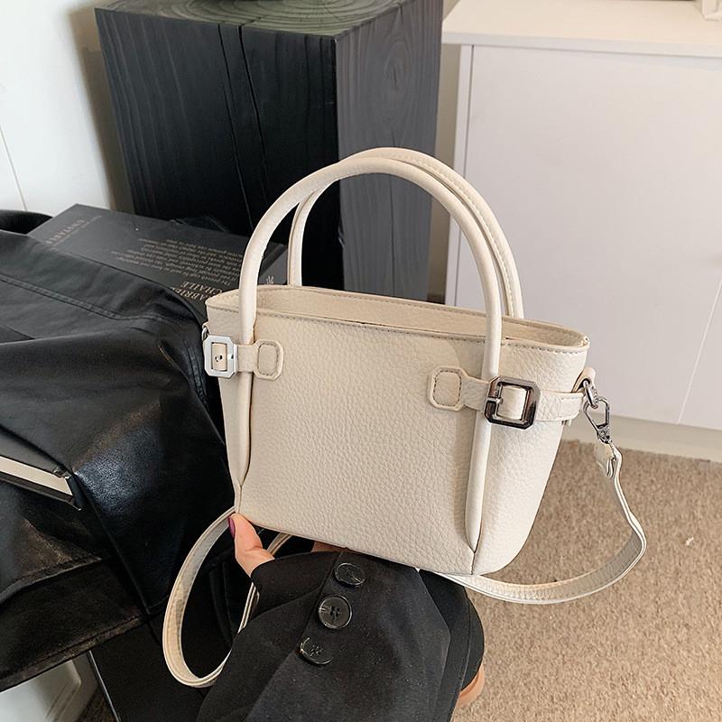 IELGY High-End Retro Autumn Winter All-Match Messenger Bag Fashion Portable Bucket Bag