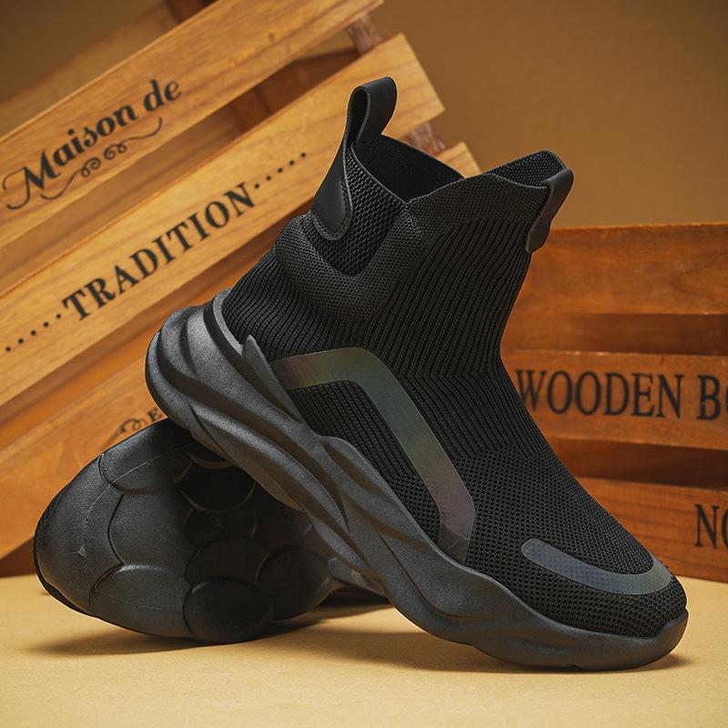 

2024 four-season medium-top men s socks and shoes are trendy with Hong Kong style live broadcast thick-soled personalized student sports shoes for men 44